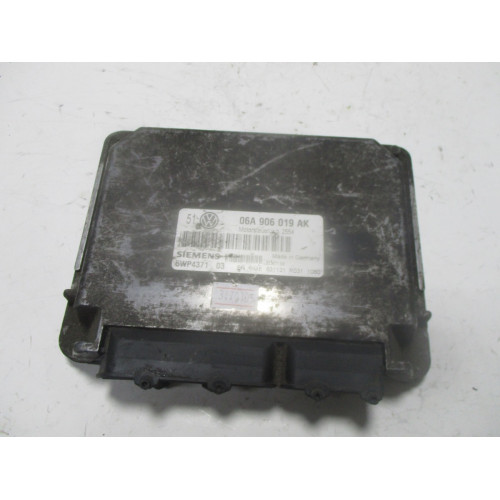 Volkswagen Golf 1.6 Motor Beyni 06A906019AK 5WP437103
