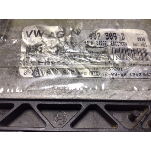 Volkswagen Golf 2.0 Motor Beyni 0281018498 04L907309D
