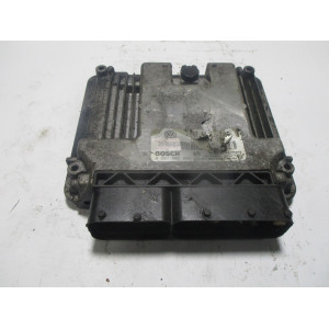 Volkswagen Golf 2.0 Motor Beyni MED9.5.10 0261S02088 06F906056CS