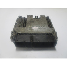 Volkswagen Golf 2.0 Motor Beyni MED9.5.10 0261S02129 06F906056AS