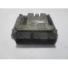 Volkswagen Passat 2.0 Motor Beyni MED9.5.10 0261S02098 06F906056DH