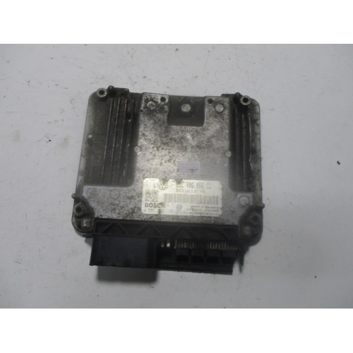 Volkswagen Touran 1.6 Motor Beyni MED9.5.10 0261S02186 03C906056CL