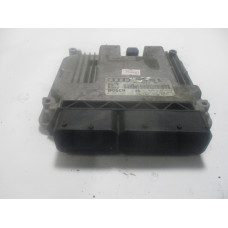 Audi A3 2.0 Motor Beyni Med9.5.10 0261S02153 06F906056DL