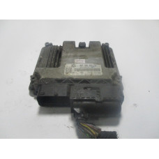 Volkswagen Golf 2.0 Motor Beyni MED9.5.10 0261S02264 06F906056FG