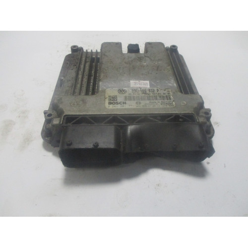 Volkswagen Golf 1.4 Motor Beyni Med17.5.1 0261201771 03C906032P