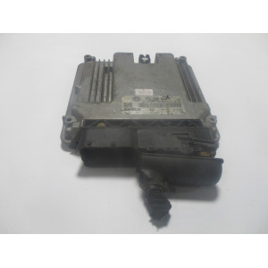 Volkswagen Golf 1.4 Motor Beyni Med17.5.1 0261201771 03C906032P
