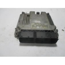 Volkswagen Golf 1.4 Motor Beyni Med17.5.1 0261201771 03C906032P