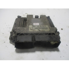 Volkswagen Touran 1.6 Motor Beyni Med17.5.1 0261S02308 03C906056DG