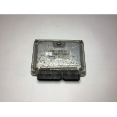 Volkswagen Bora Golf 1.9 Motor Beyni 0281010111 038906012K