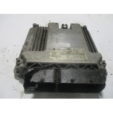 Volkswagen Golf 1.4 Motor Beyni MED17.5.1 0261201771 03C906032P