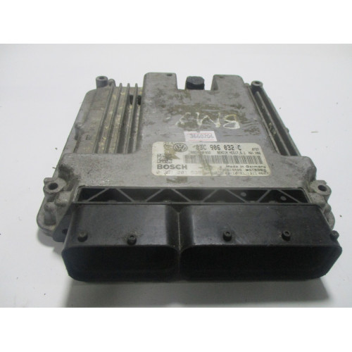 Volkswagen Golf 1.4 Motor Beyni MED17.5.1 0261201538 03C906032C