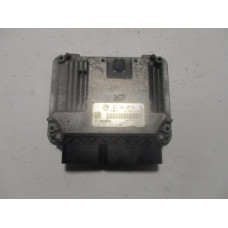 Volkswagen Touran 1.4 Motor Beyni Med17.5.5 0261S04620 03C906027Q