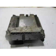 Volkswagen Passat 2.0 Motor Beyni 0261S02105 3C0907115