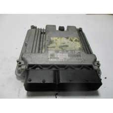 Volkswagen Passat 2.0 Motor Beyni MED9.1 0261S02333 3C0907115Q