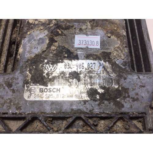 Volkswagen Golf Motor Beyni 03C906027BA 0261S05812