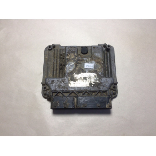 Volkswagen Golf Motor Beyni 03C906027BA 0261S05812