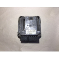 Volkswagen Golf 1.9 Motor Beyni 0281011900 03G906016CB