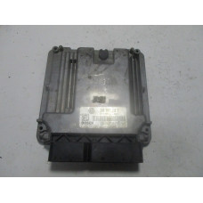 Volkswagen Golf 5 2.0 Motor Beyni MED9.1 0261S02217 1K0907115F