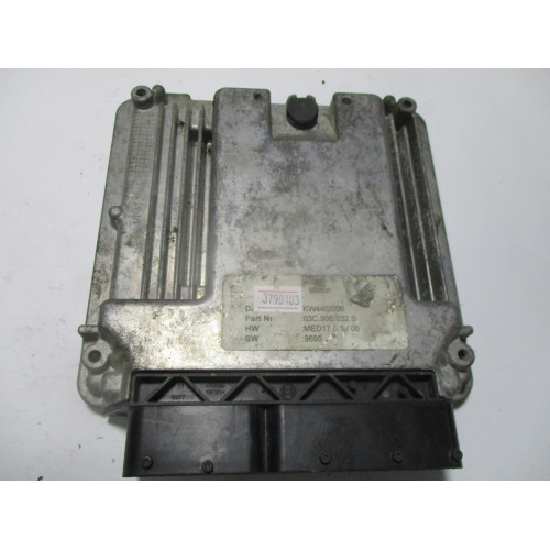 Volkswagen Golf 1.4 Motor Beyni 03C906032B