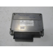 Volkswagen Touareg Motor Beyni 5WP2208416 0AD927755AJ