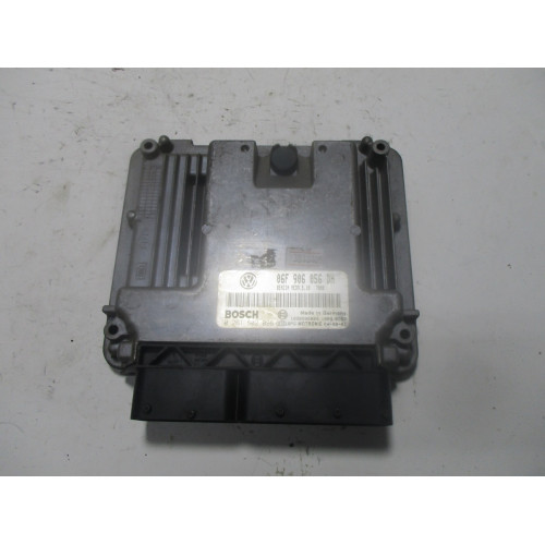 Volkswagen Passat 2.0 Motor Beyni MED9.5.10 0261S02098 06F906056DH