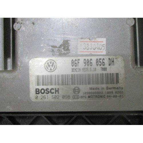 Volkswagen Passat 2.0 Motor Beyni MED9.5.10 0261S02098 06F906056DH