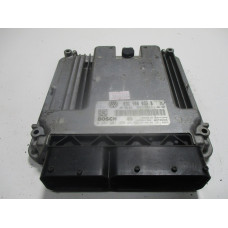 Volkswagen Golf 1.4 Motor Beyni Med17.5.1 0261201320 03C906032B