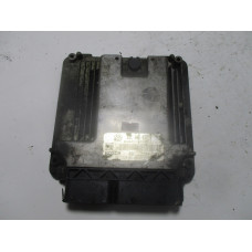Volkswagen Golf 1.4 Motor Beyni Med17.5.1 0261201320 03C906032B