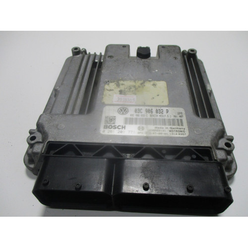 Volkswagen Golf 1.4 Motor Beyni MED17.5.1 0261201771 03C906032P