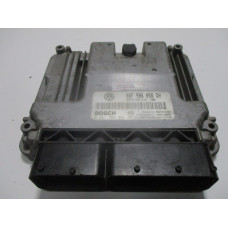 Volkswagen Passat 2.0 Motor Beyni MED9.5.10 0261S02098 06F906056DH