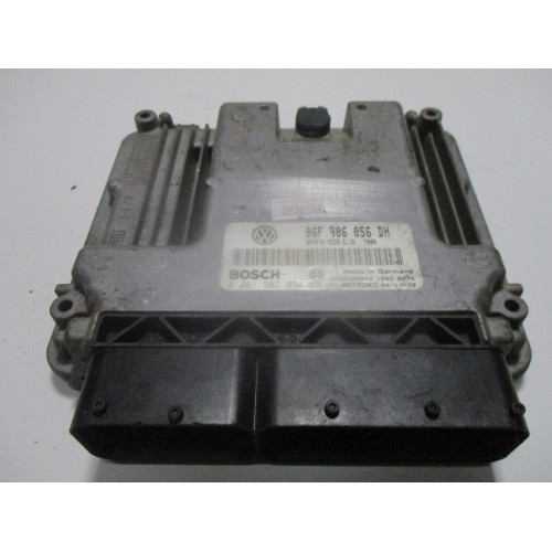 Volkswagen Passat 2.0 Motor Beyni MED9.5.10 0261S02098 06F906056DH