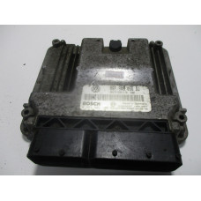 Volkswagen Touran 2.0 Motor Beyni MED9.5.10 0261S02100 06F906056DJ