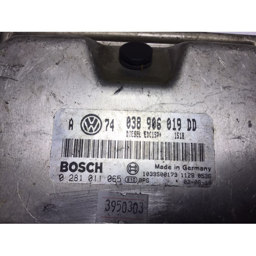 Volkswagen Golf Bora 1.9TDI Motor Beyni 038906019DD 0281011055 EDC15P+