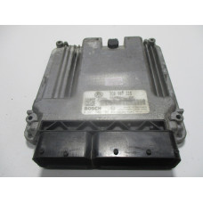 Volkswagen Passat 2.0 Motor Beyni 0261S02105 3C0907115