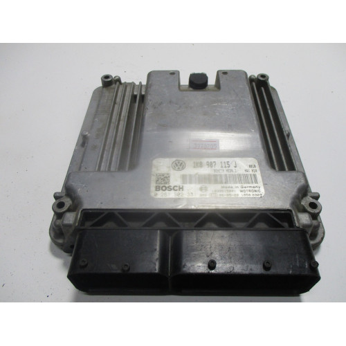Volkswagen Golf Motor Beyni MED9.1 0261S02331 1K0907115J