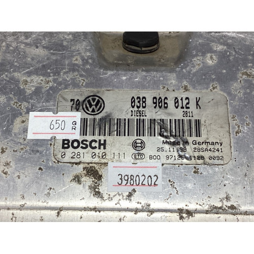 Volkswagen Bora Golf 1.9 Motor Beyni 0281010111 038906012K