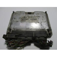 Volkswagen Golf 4 1.4 Motor Beyni ME7.5.10 0261207189 036906032L