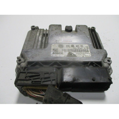 Volkswagen Golf 2.0 Motor Beyni 0281013228 03G906021KK EDC16U34