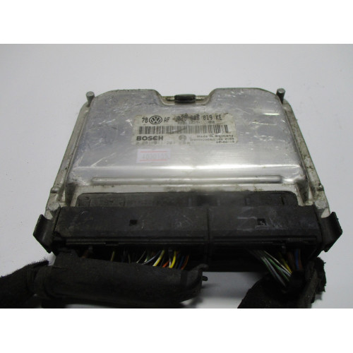Volkswagen Passat Motor Beyni 038906019KE 0281011201 EDC15P+
