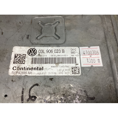 Volkswagen Golf 1.6 TDI Motor Beyni 03L906023B 5WP42899AA 03L906023A PCR2.1