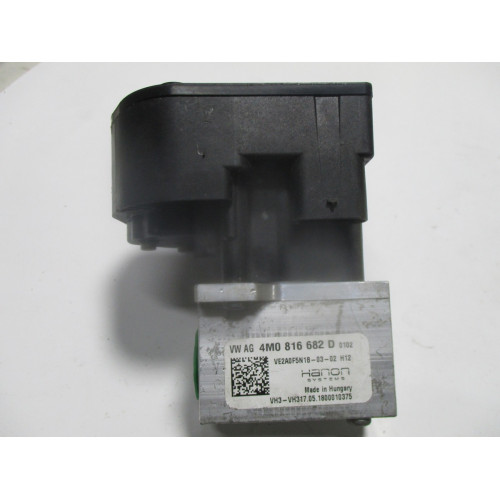 Volkswagen Seat Audi Soğutma Sıvısı Vanası 4M0816682D 