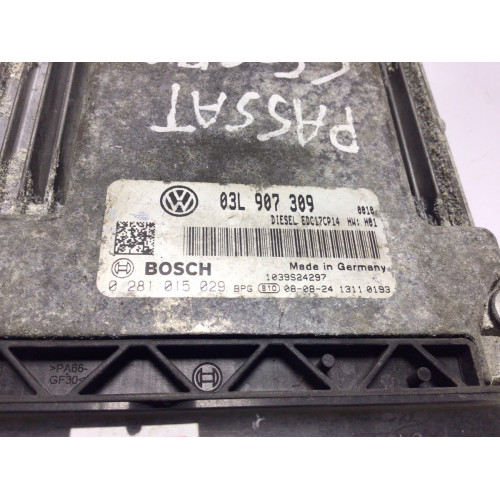 Volkswagen Passat Motor Beyni 0281015029 03L907309 EDC17CP14