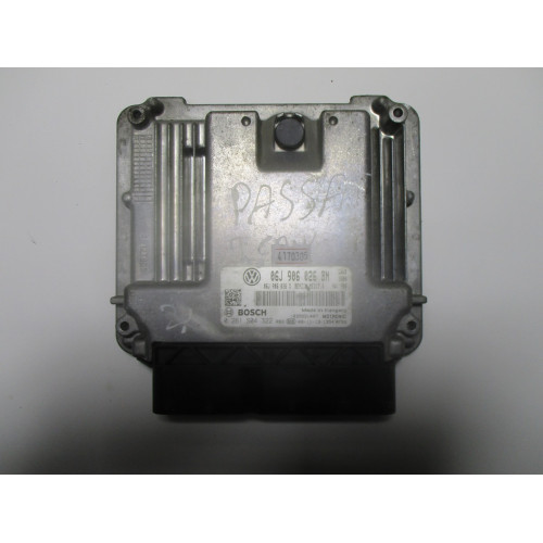 Volkswagen Passat 2.0 Motor Beyni 0261S04322 06J906026BN MED17.5