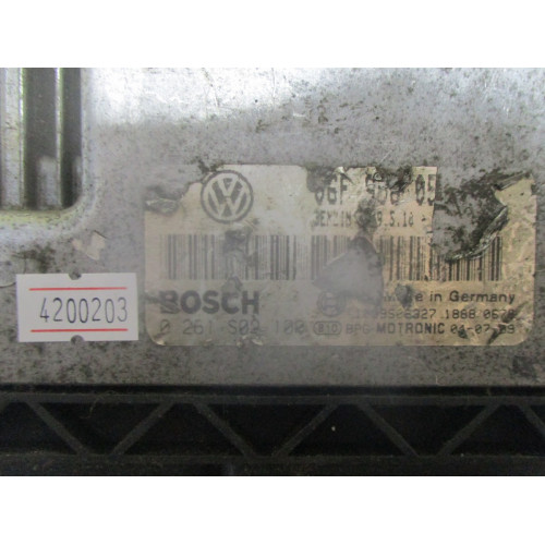 Volkswagen Touran 2.0 Motor Beyni MED9.5.10 0261S02100 06F906056DJ