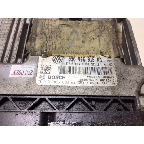 Volkswagen Golf Motor Beyni 03C906016AM 0261S06083 MED17.5.5