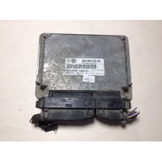 Volkswagen Golf 1.6 Motor Beyni 06A906019AK 5WP441704