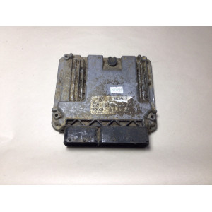 Volkswagen Golf 1.6 Motor Beyni 0261S02184 03C906056CF