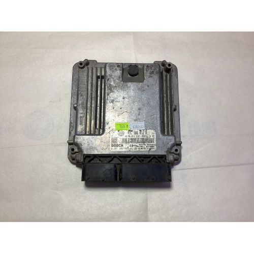Volkswagen Golf 1.4 Motor Beyni MED17.5.1 0261201769 03C906032R
