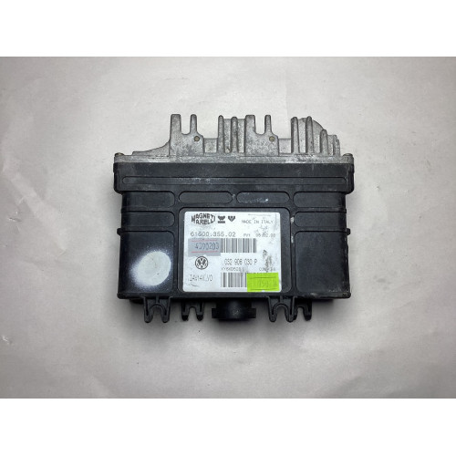 Volkswagen Polo 1.6 Motor Beyni 032906030P IAW1AV.V0