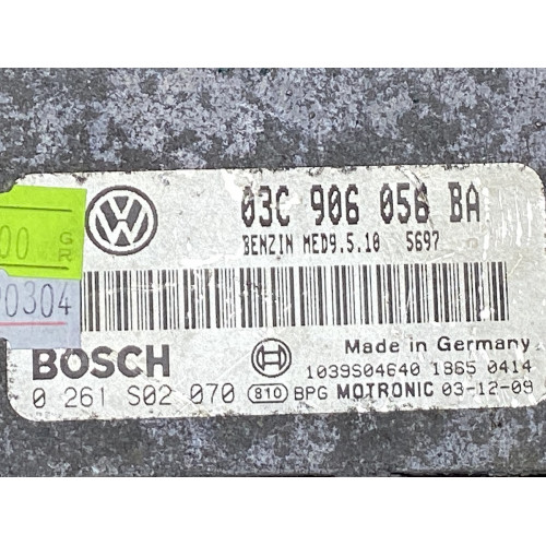 Volkswagen Golf 1.6 FSİ Motor Beyni 03C906056BA 0261S02070 MED9.5.10